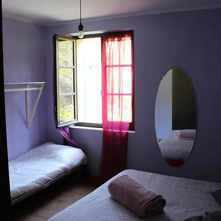 Room & Bike Shuttle Tour Guest house